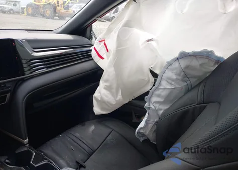 2025 Toyota Camry Xse from USA, damaged, VIN 4T1DBADK0SU000651